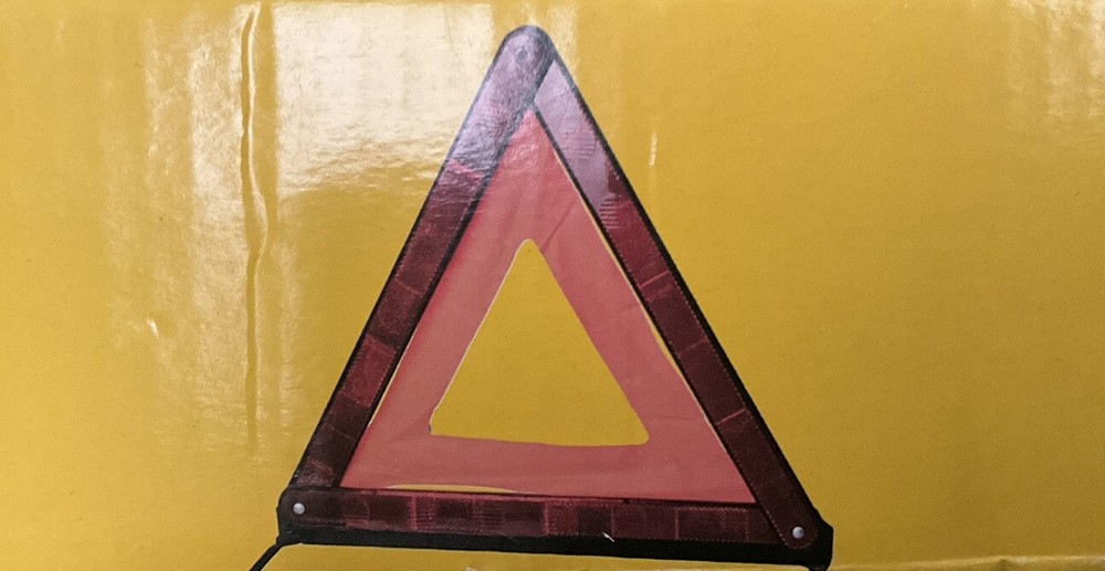 AA WARNING TRIANGLE FOR BREAKDOWNS, REFLECTIVE, MADE TO EU STANDARD ECER27