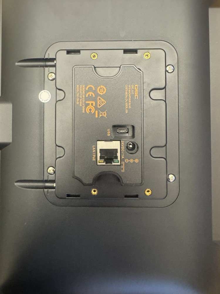 QSC TSC-116-G2 Touchscreen Controller 24vdc/1a