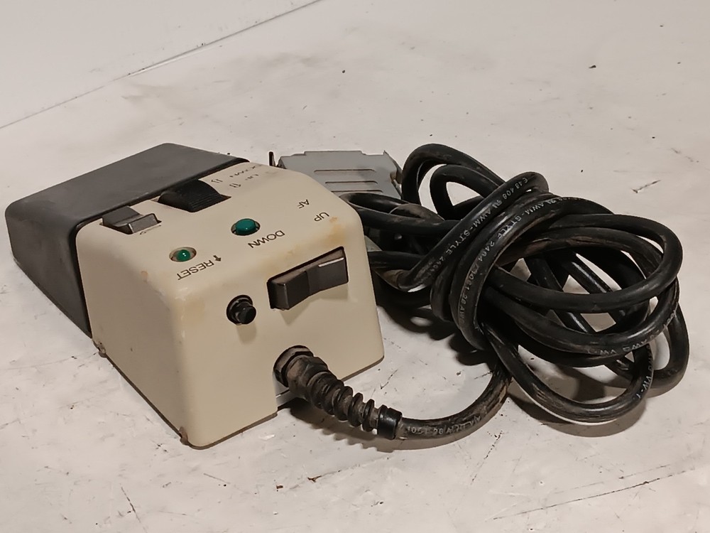 Carl Zeiss 457491 Microscope Remote Control Panel Up/Down, Rotate Controls