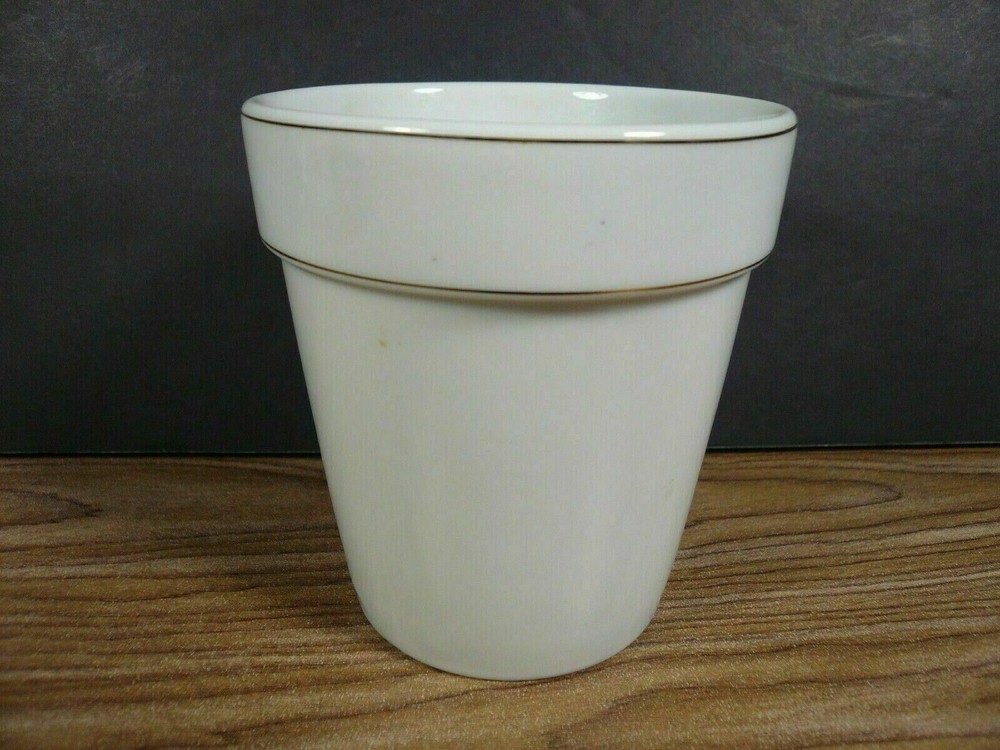 Enesco Follow Your Dreams Planter 3½" tall x 3½" diameter