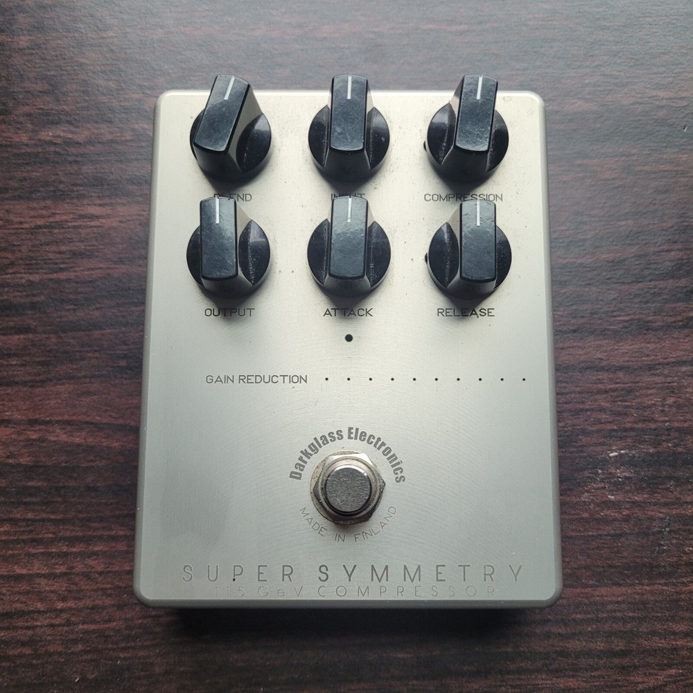 Darkglass Super Symmetry Compressor