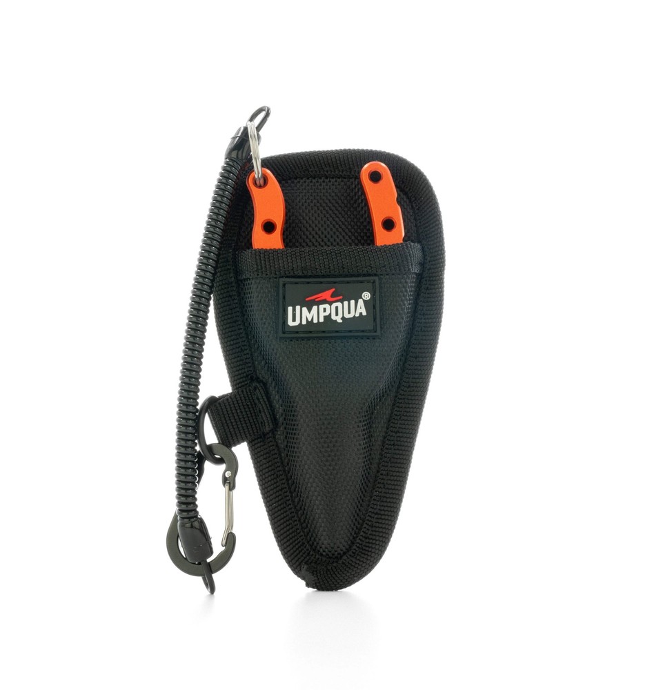 Umpqua RiverRun Nipper with Lanyard