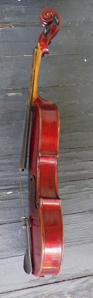 OLD VINTAGE VIOLIN W CASE SAXONY