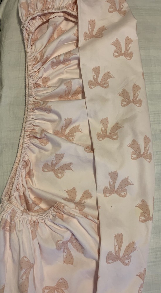 The Peanutshell Grace 3 Piece Crib Bedding Set