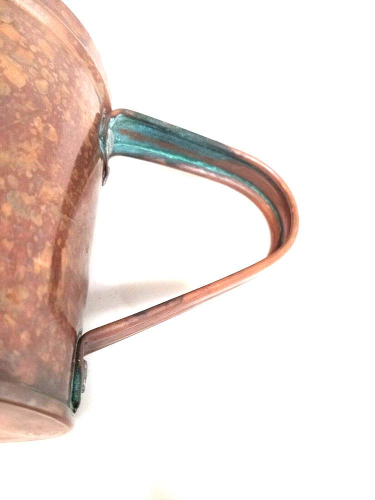 Vintage Copper Shaker w/handle 4.5" tall