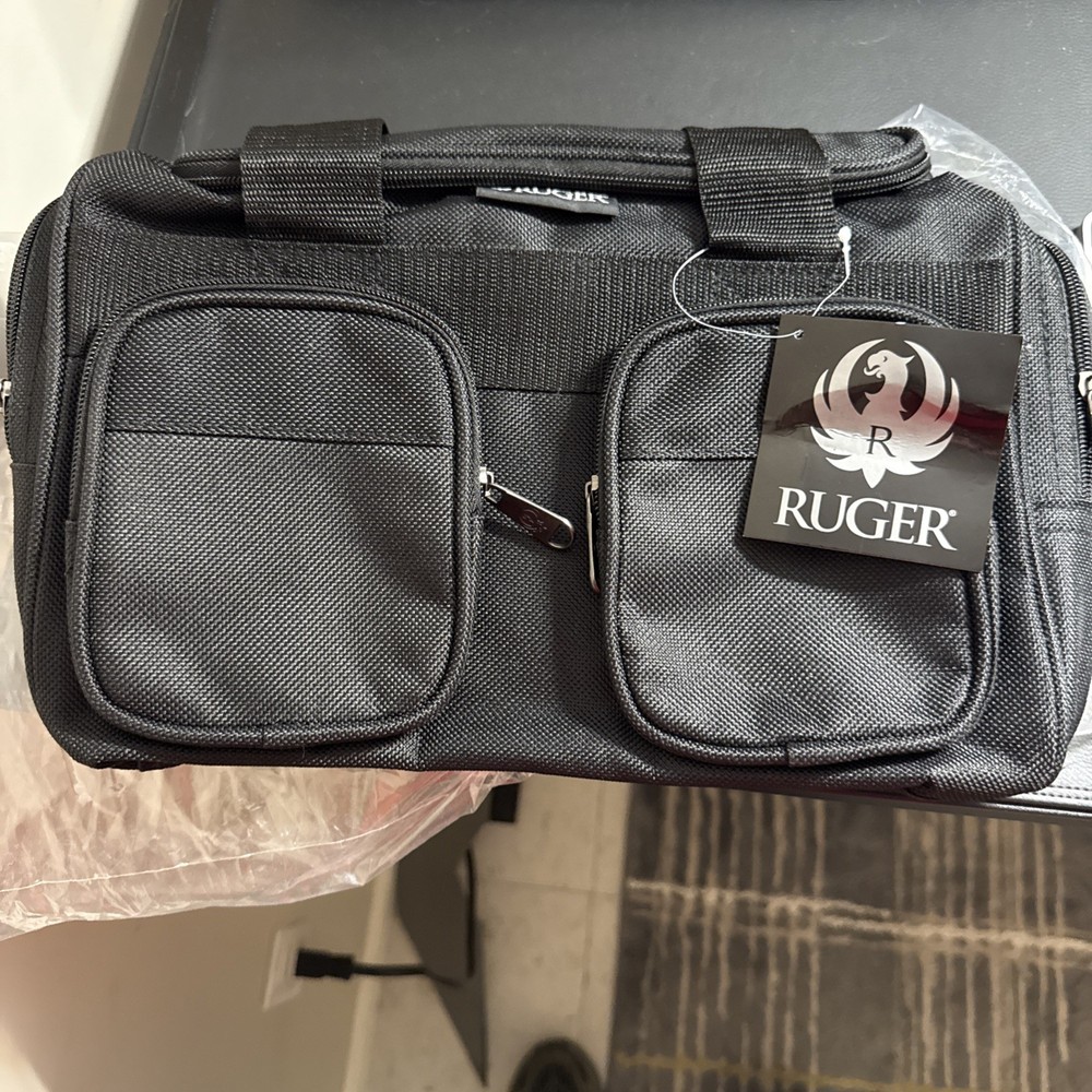 Ruger Range Bag 14" x 7" x 8" - Black - (BFC-148)