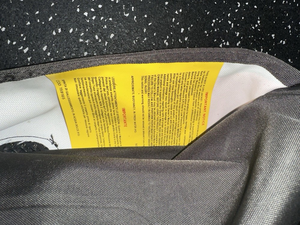 Mares Synchro Lx Diving BCD Vest Size Medium Nylon Red Gray Black