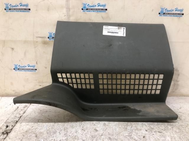 2014-2027 Kenworth T880 KICK Dash Panel - Used