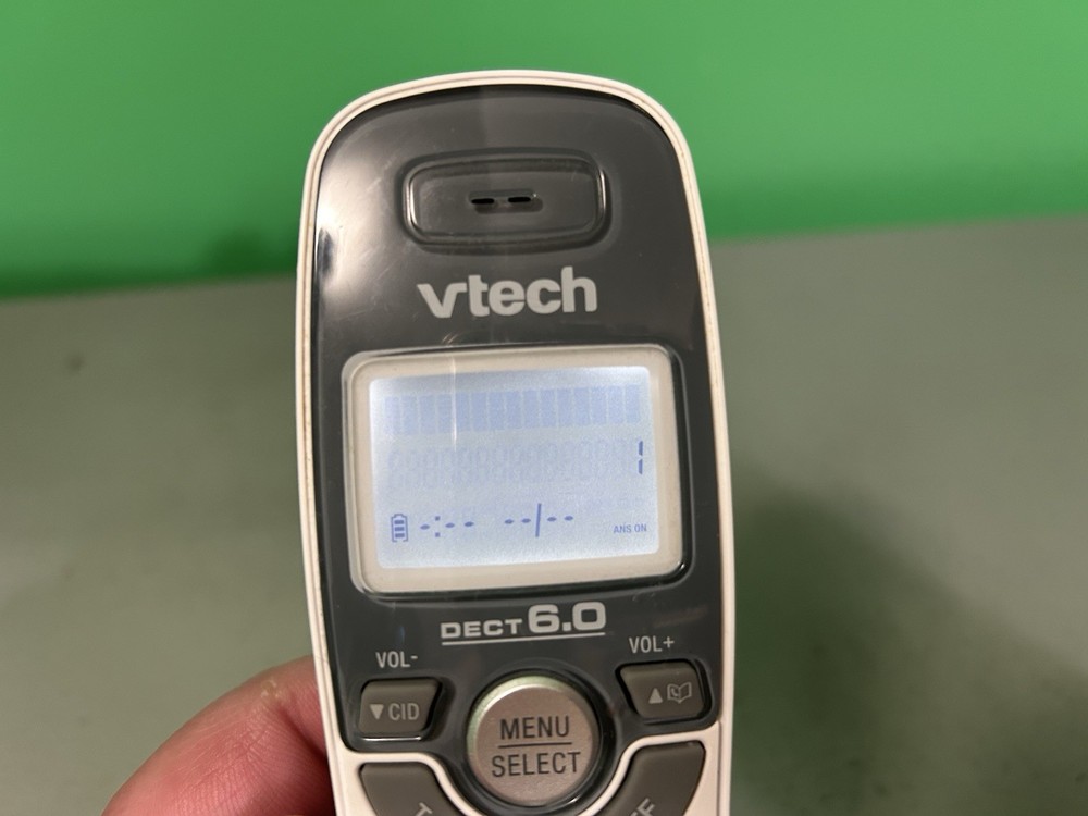 VTECH DECT 6.0 Cordless Phone Digital Answering System (Complete in Box) Works