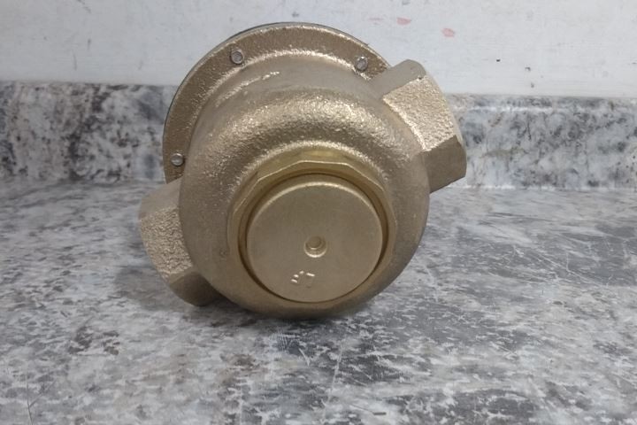 Watts 1 LF 223 1 In NPT x NPT Connection Brass Water Pressure Reducing Valve