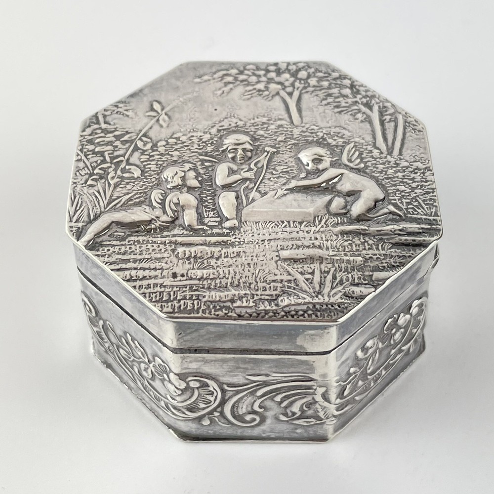 Antique Solid Silver & Gilt Trinket Box Cupid & Cherub Embossed 1899 John Smith