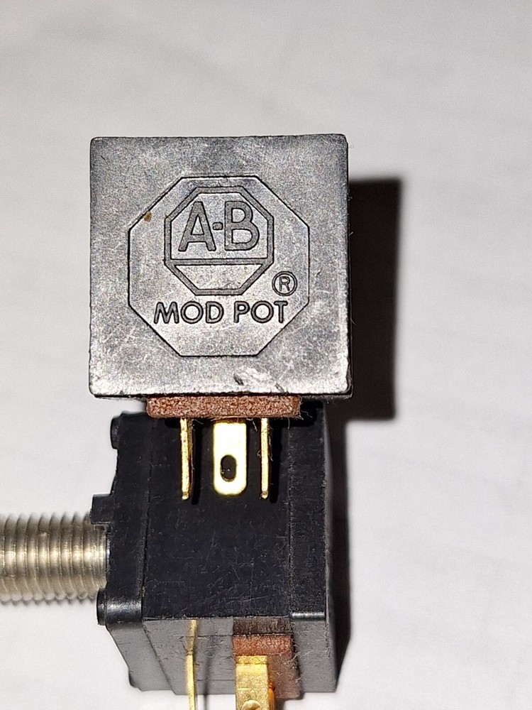 Potentiometer Allen Bradley 401286-15E