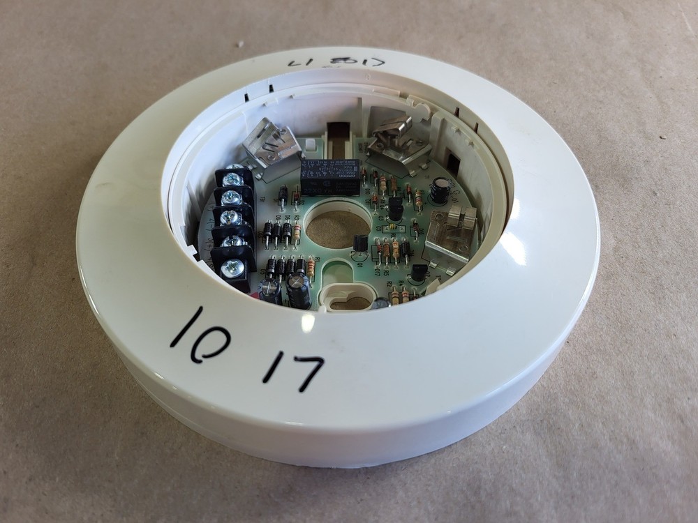 System Sensor Isolator Smoke Detector Base B224BIA