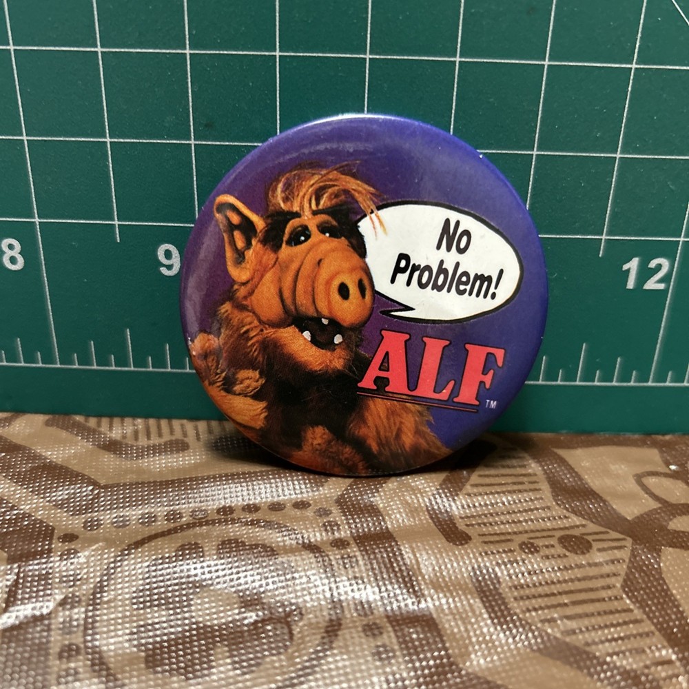 ALF No Problem! TV Show Pinback Button - Television Memorabilia