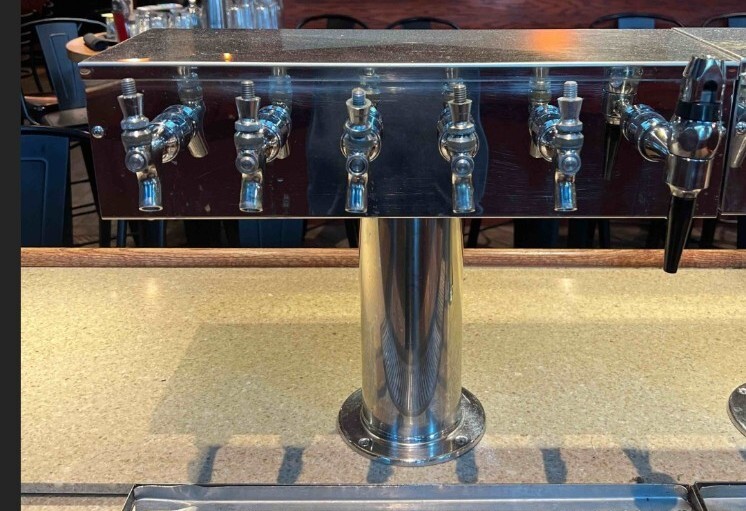 6 Head Tapper Draft Beer Beverage Dispenser Commercial Base Mount