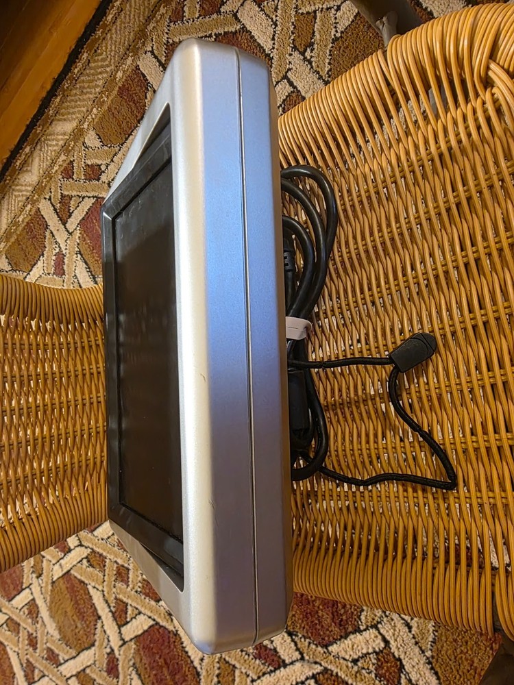 Rear Headrest Video Entertainment System Unable to Test