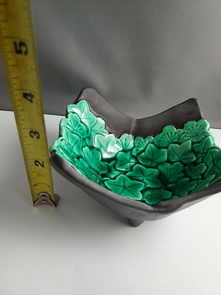 Small ceramic ivy dish