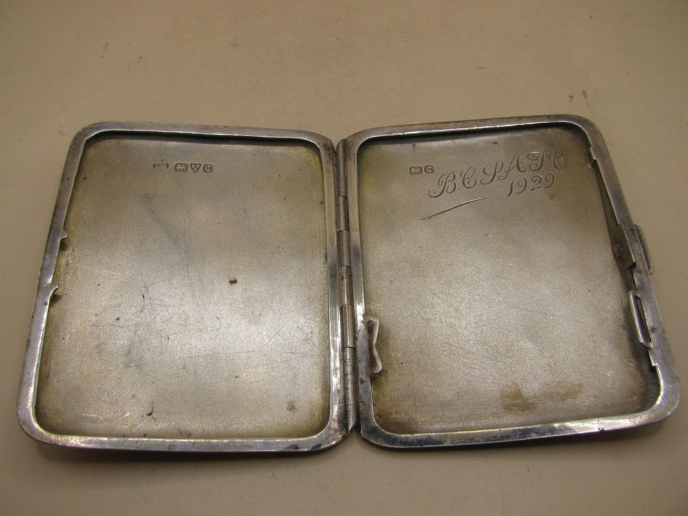 Chester 1929 Sterling Silver Cigarette Case With Engine Turned Design