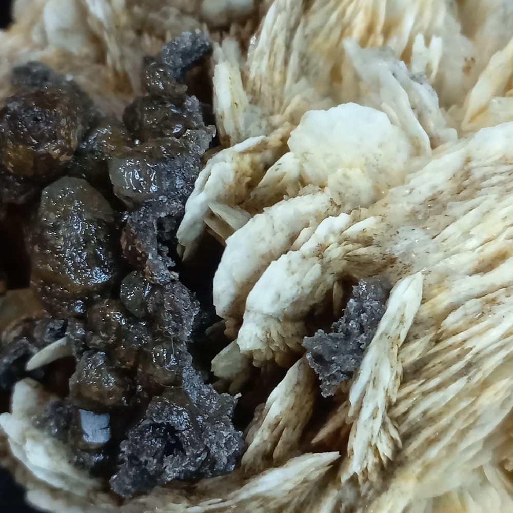 Barite, Calcite