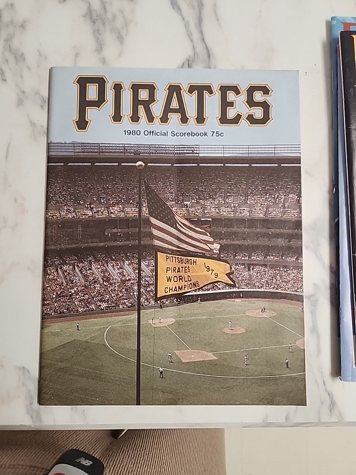 1980 PITTSBURGH PIRATES BASEBALL PROGRAM i-