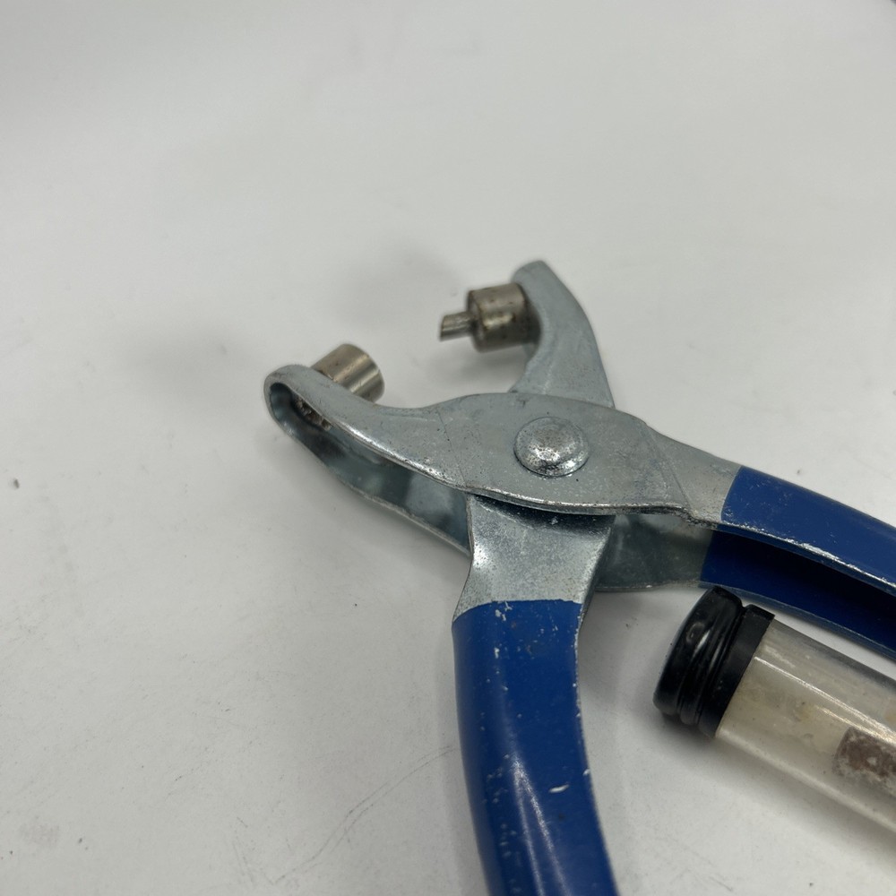 Vintage Eyelet Attaching Tools And Eyelets