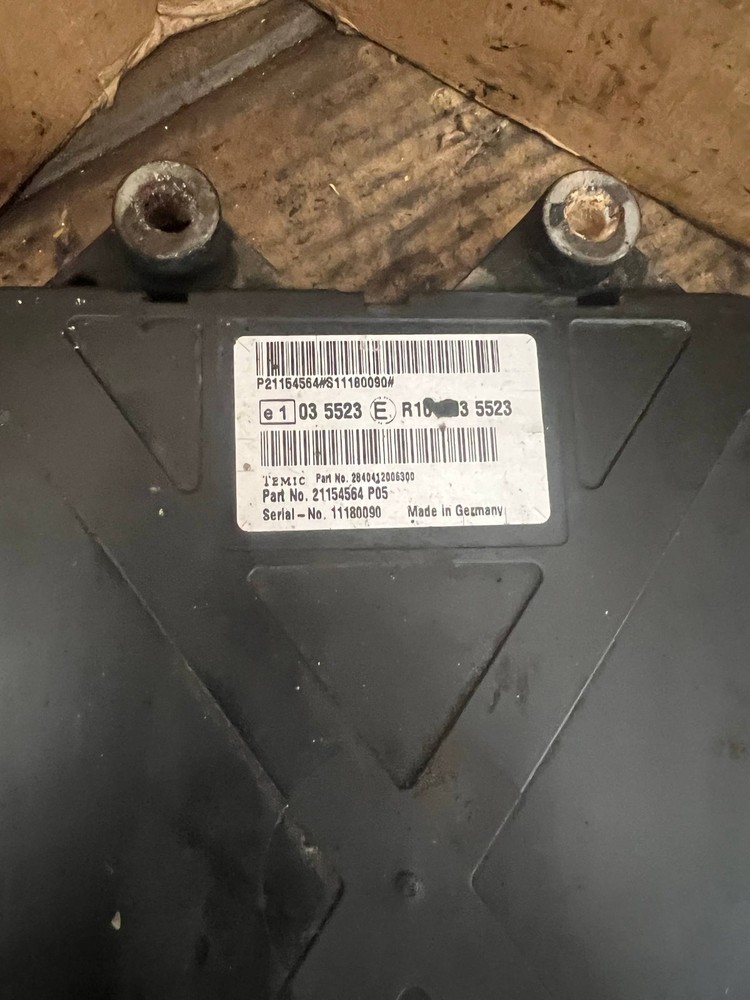 MACK ECM ENGINE CONTROL MODULE USED PN# 21154564 P05