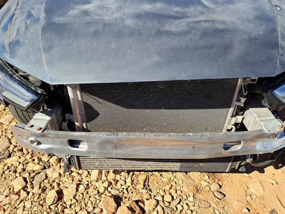 Fuse Box Engine Fits 17-20 AUDI A4 4844041