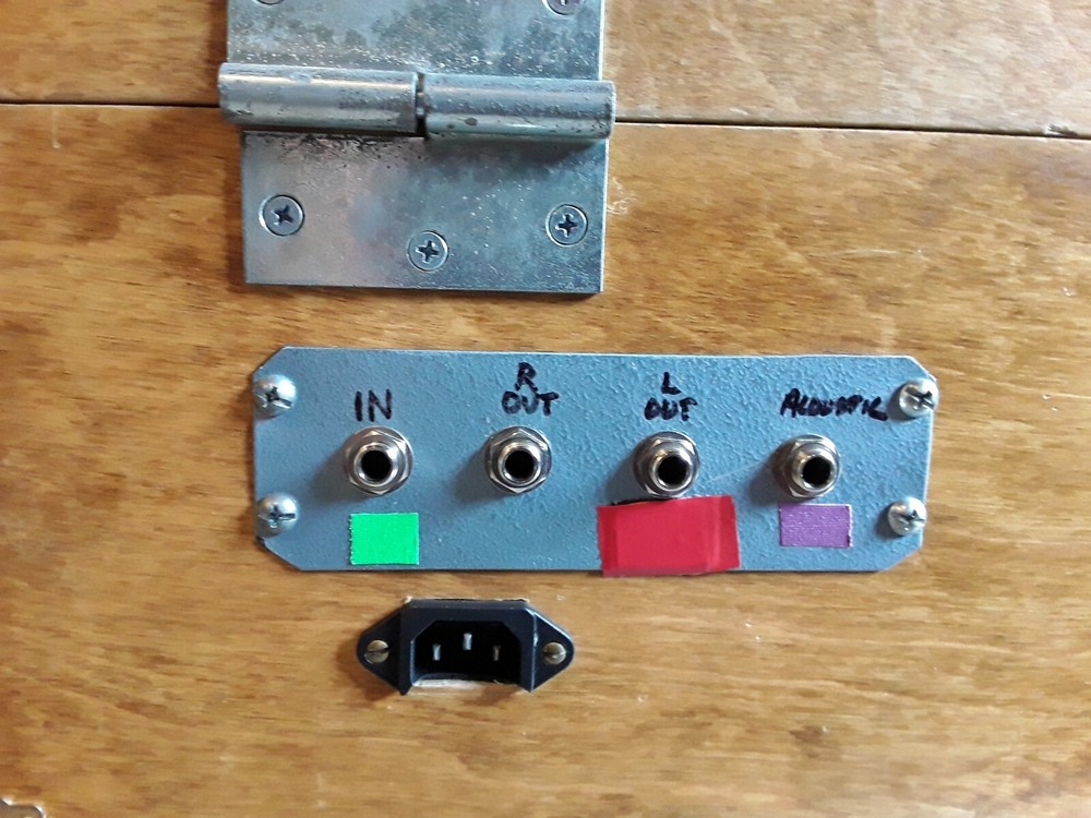 Custom Pedalboard Anvil case