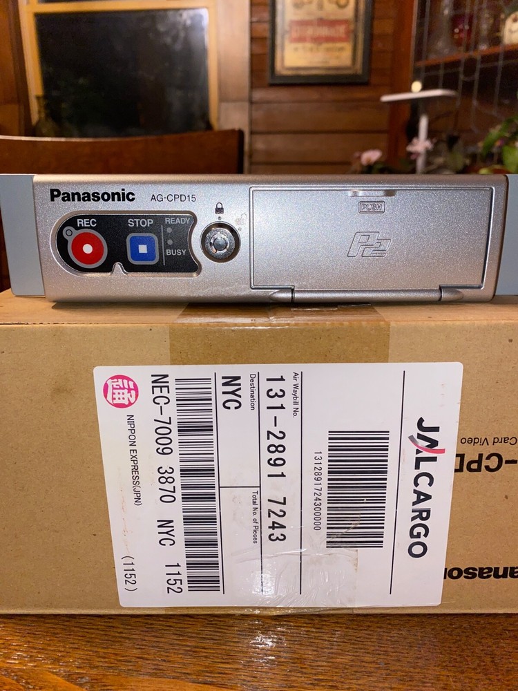 Panasonic AG-CPD15P memory card video recorder