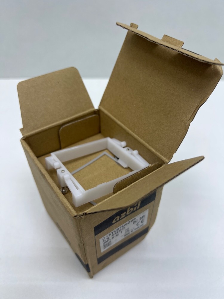 azbil C15TR0TD0200 – Digital temperature controller