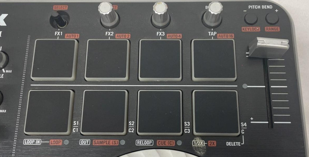 Numark Mixtrack Pro II Digital DJ Controller ~POWERS ON ~ UNTESTED ~ FOR PARTS