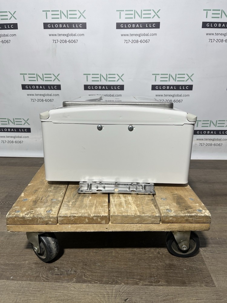 Rinnai V53DeN Outdoor Tankless Water Heater 120k BTU Natural Gas (B-18 #1535)