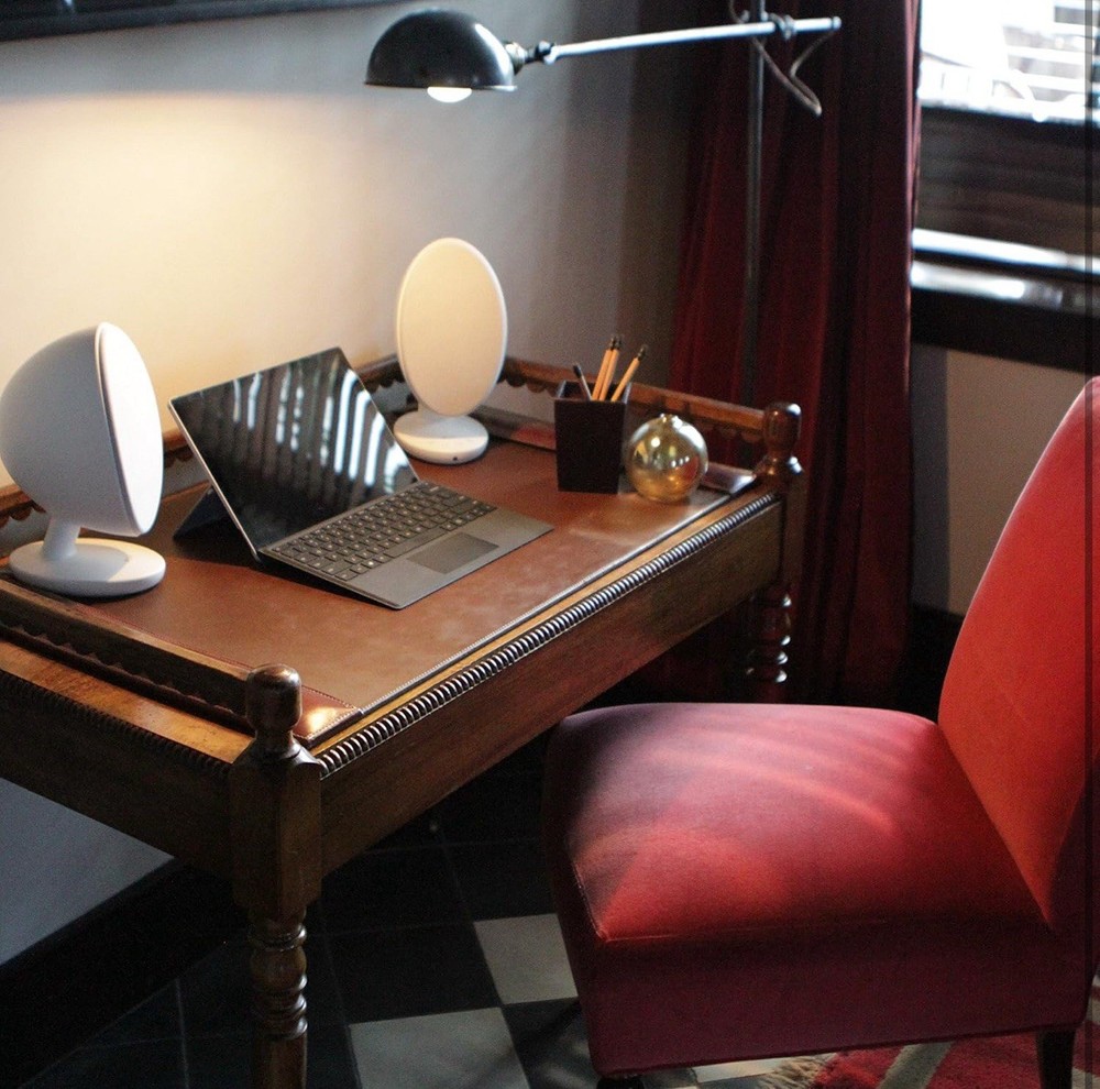 KEF EGG Versatile Desktop Speaker System - Gloss White (Pair)