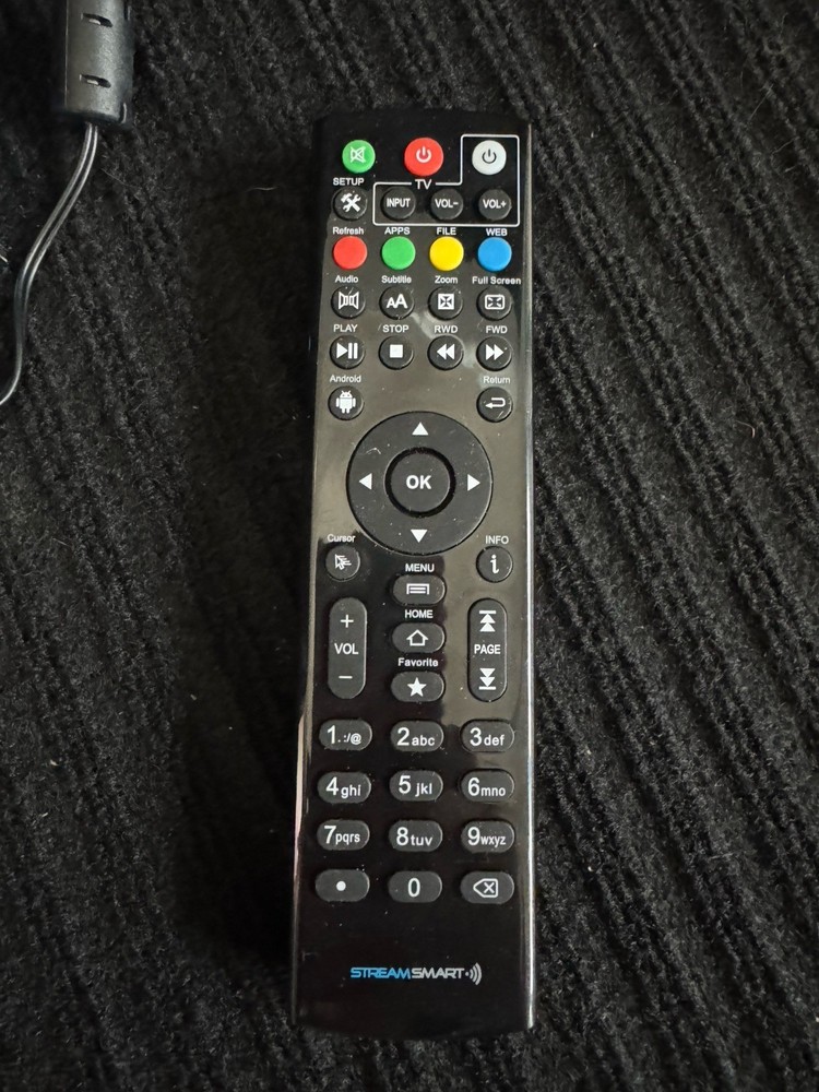 STREAMSMART Pro Media Streaming TV Box with Remote HDMI connection