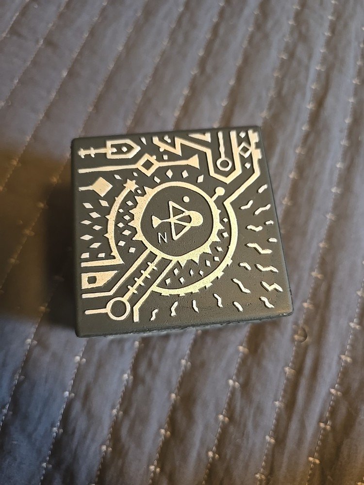 Merge Cube AR VR Augmented Reality Interactive Hologram