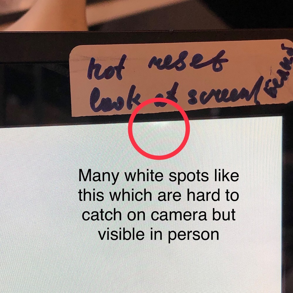 Amazon Echo Show 10 1st Gen Smart Speaker ISSUE READ
