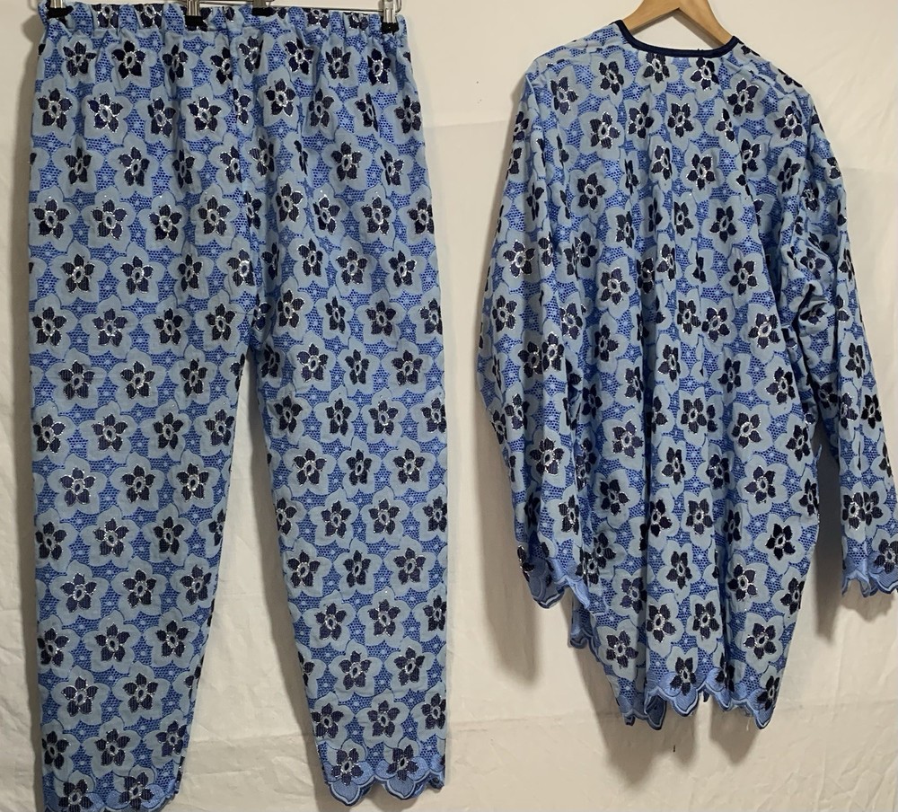 Unbranded blue blouse & trousers set size 22