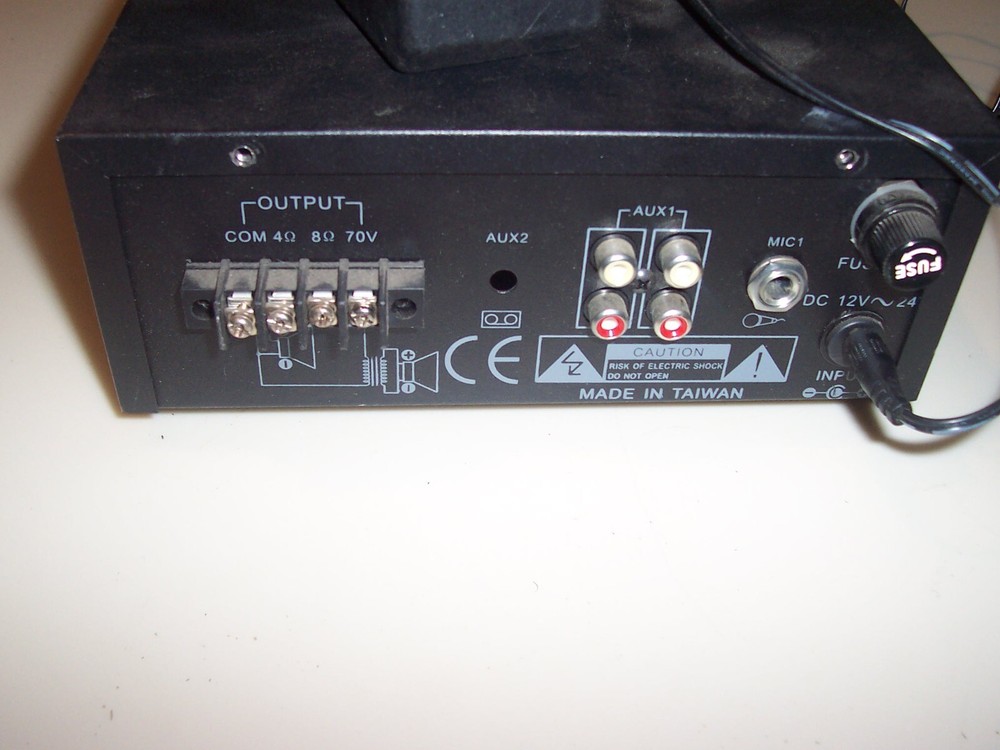 WELTRON AMP.MODEL WA 40-CR WORKS GREAT!