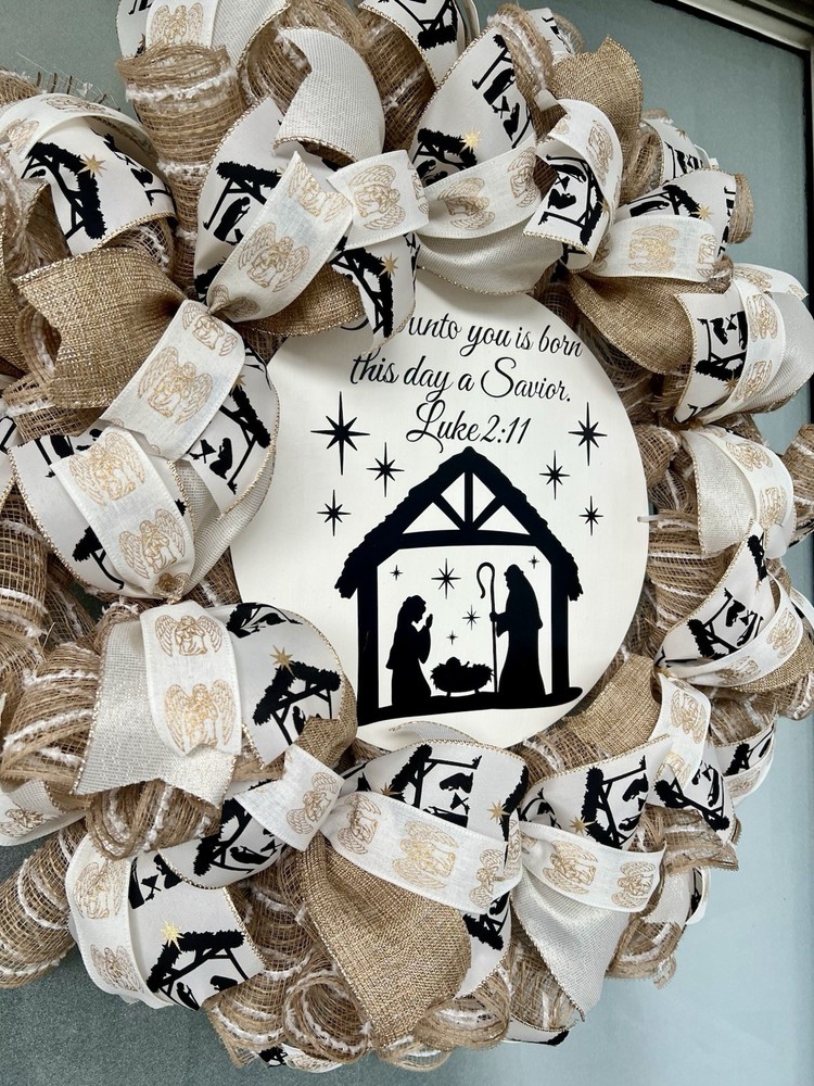 Nativity Scene Wreath, 25 Inches In Diameter