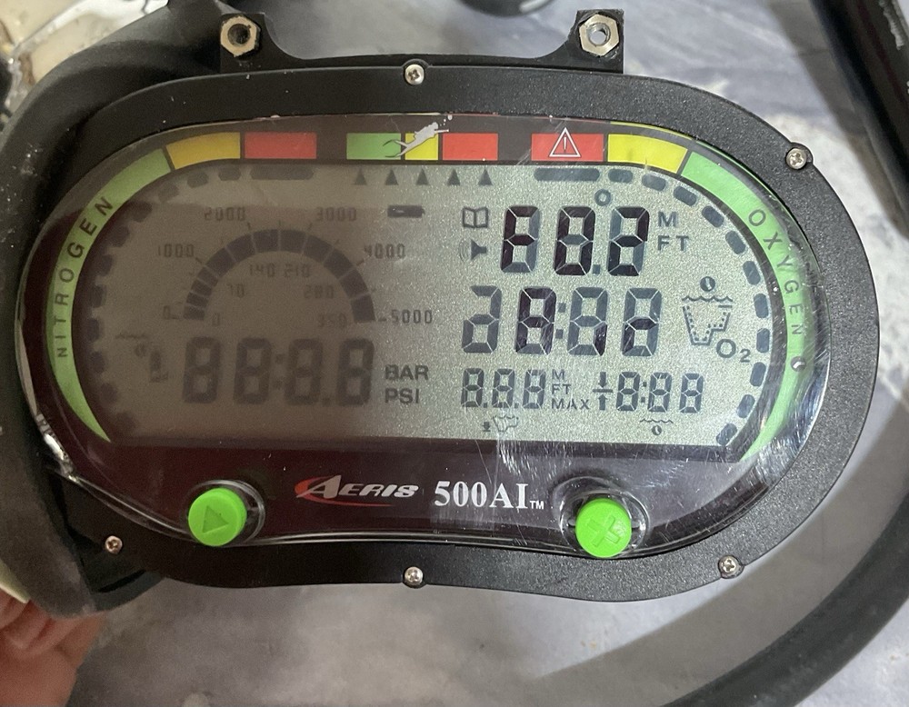 Aeris500AI Complete SCUBA Regulator + Computer Setup Voltrex Mares /Nikos Mares
