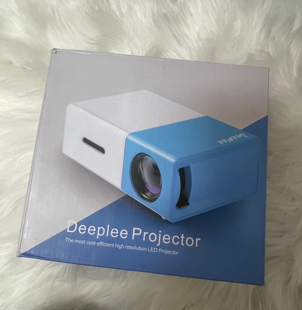 DeepLee DP300 LED Mini Projector Blue Variant Tested
