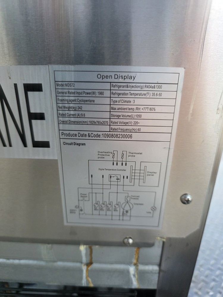 Open Air Display Case 220v 1ph