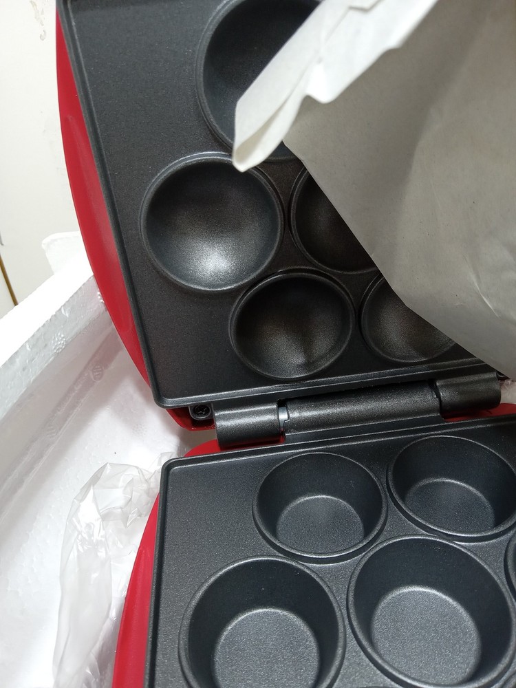 Holstein Cupcake Maker Red Makes 7 At Once