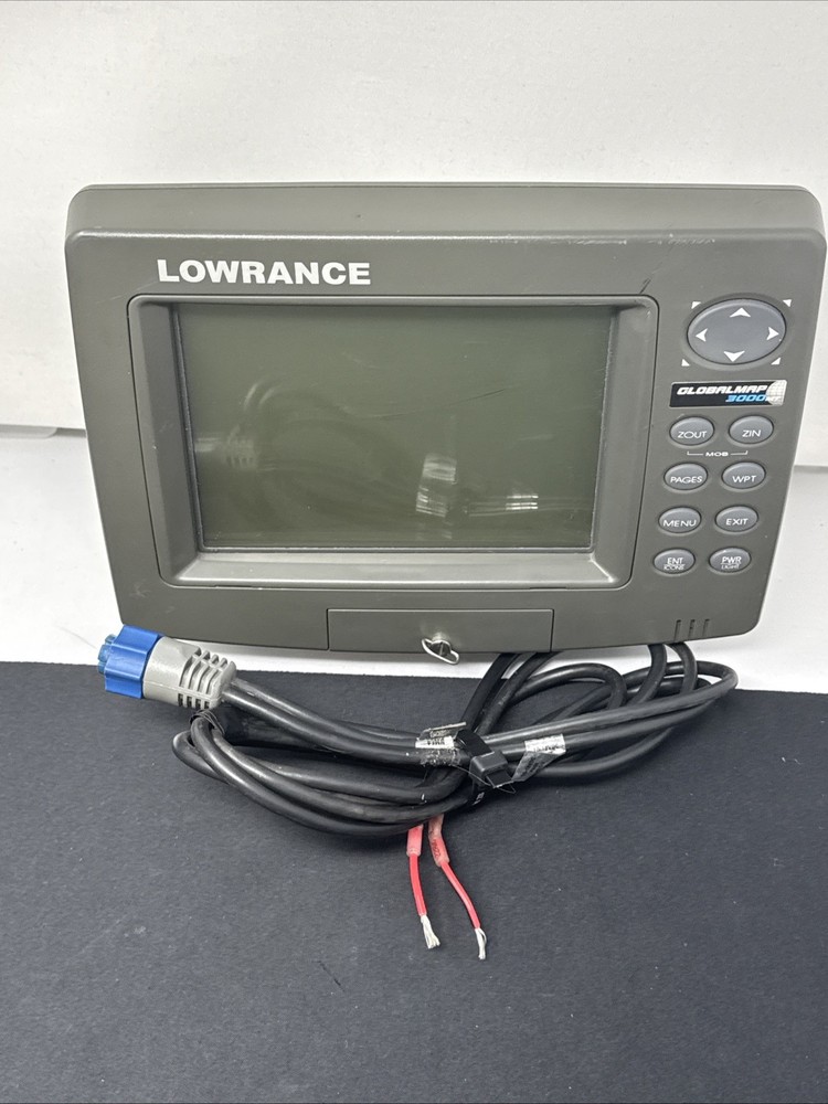 Lowrance GlobalMap 3000MT GPS Chartplotter w/ Power Data Cord & Bracket *TESTED*