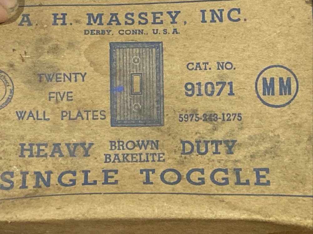 3 VTG Dashed Line Bakelite Brown Single Toggle Switch Plate Cover NOS. E9