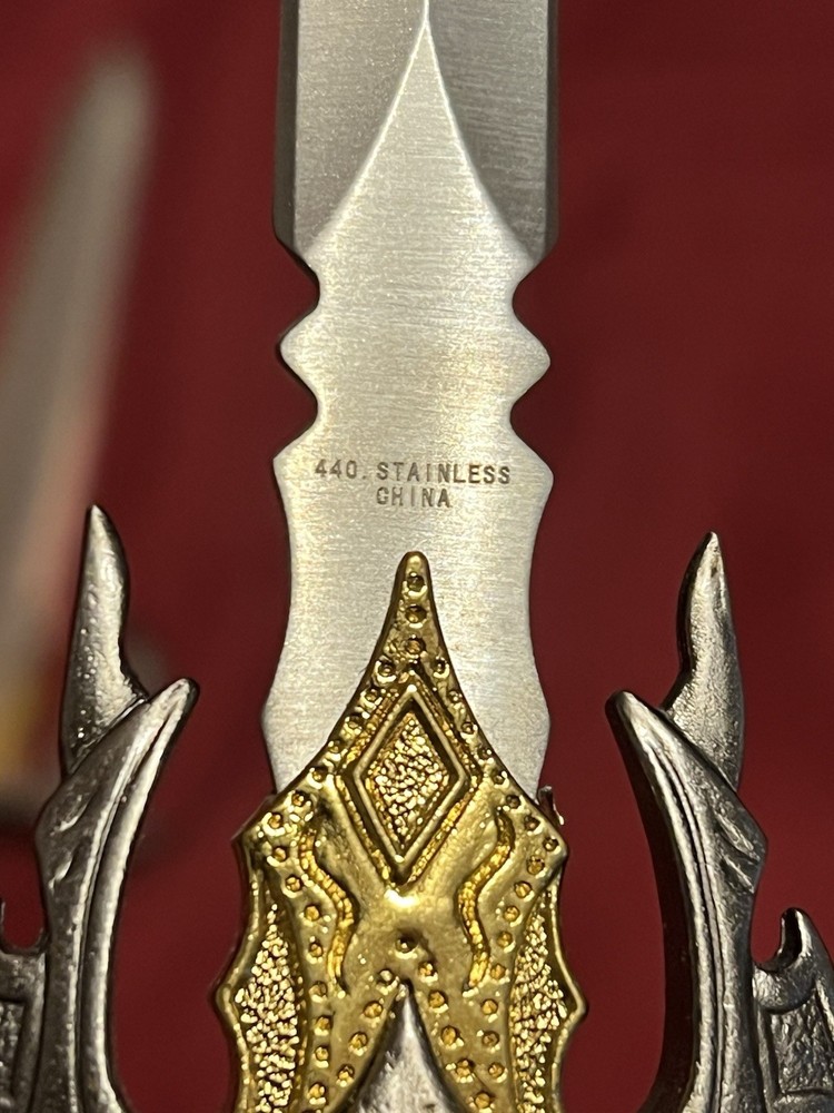 Dual Celtic Daggers