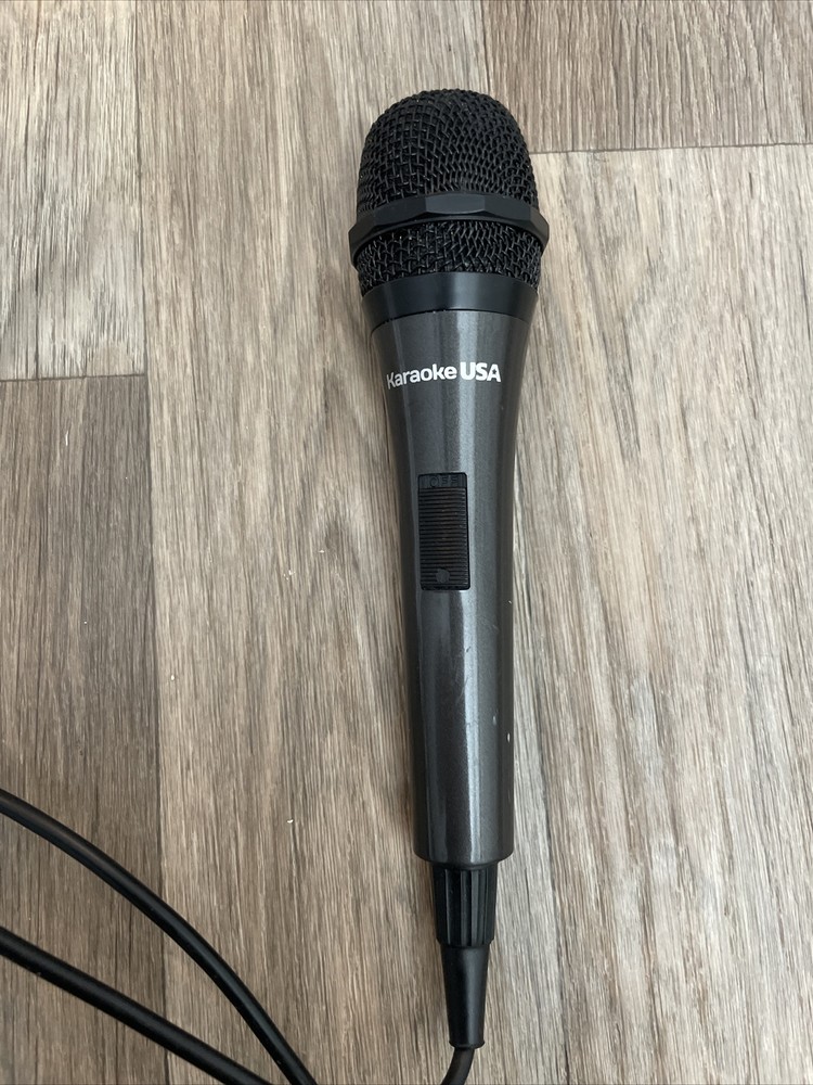 karaoke USA microphone