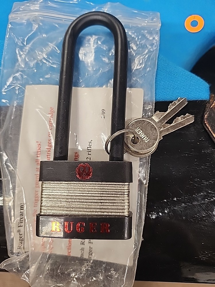 NEW Ruger Gun Lock with 2 keys Padlock Type Model 5035A