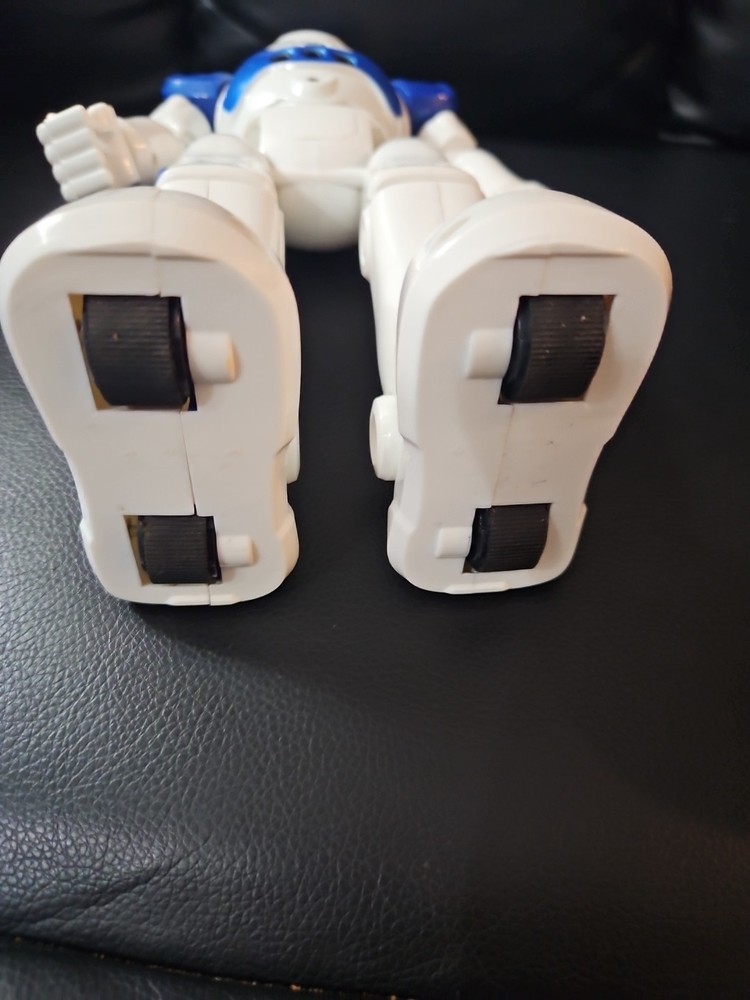 Smart Robot Cady-Wida/Wini Gesture Control Interactive -NO CHARGER