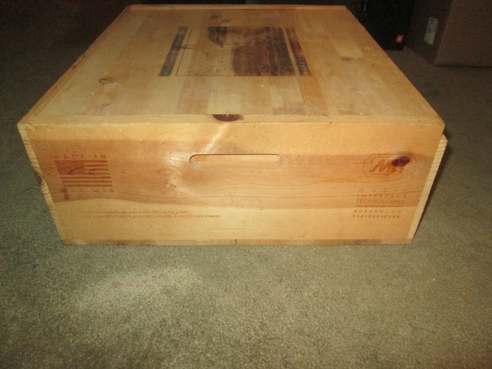 MIT CV Terminator Box 20" by 19" by 7"